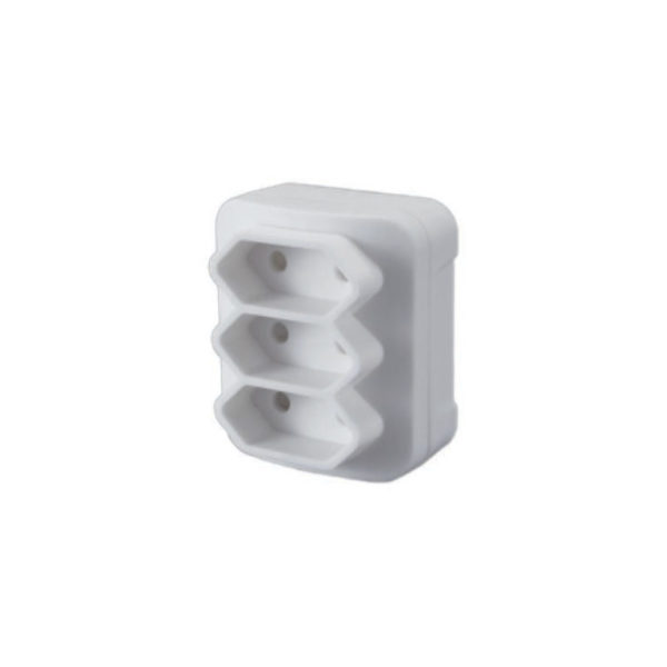 AUS WALL PLUG ADAPTOR 3X5A 2PIN SIDE BY SIDE
