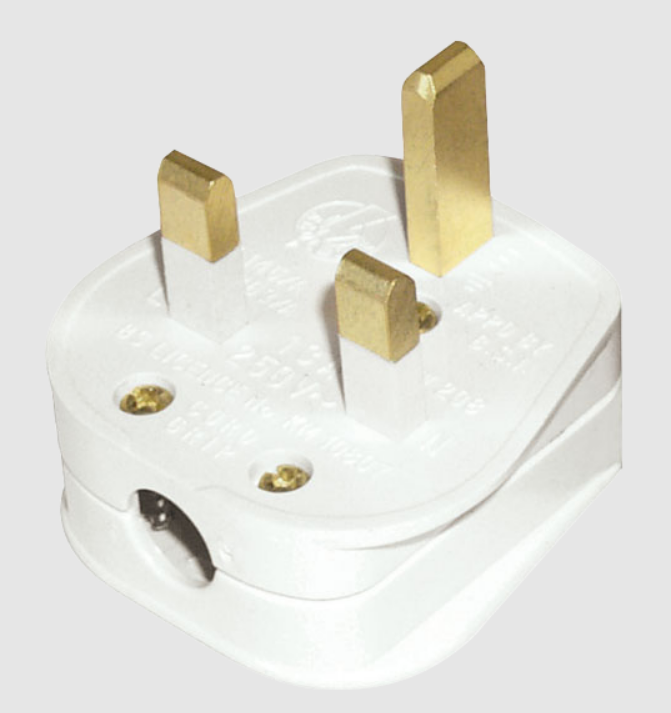 13A RESILIENT PLUG TOP WHITE RSA - USA/EURO (INTERNATIONAL PLUGTOP)