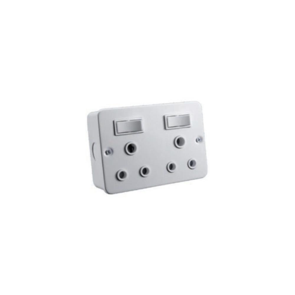 AUS DOUBLE INDUSTRIAL SWITCHED SOCKET