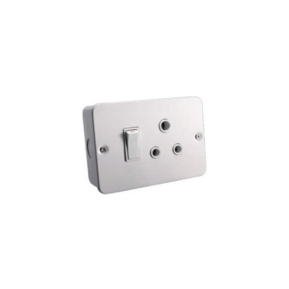 AUS SINGLE INDUSTRIAL SWITCHED SOCKET